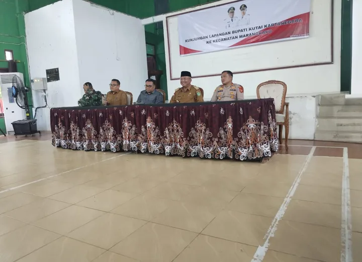 Rapat pengurus RT dengan Bupati Kukar di Marangkayu
